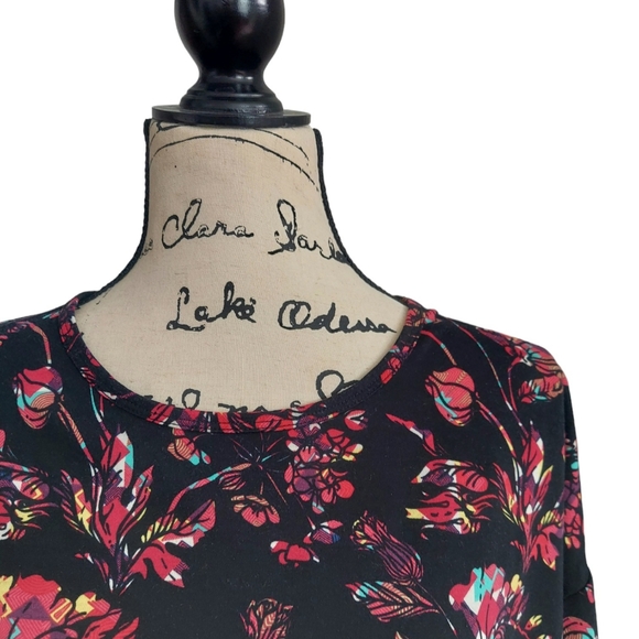 LulaRoe Irma Floral Tunic Top Short Sleeve XS - Picture 3 of 6